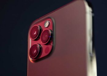 Cáamra trasera de un iPhone