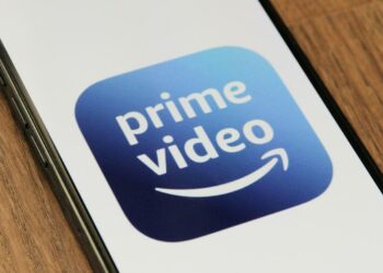 Logotipo de Prime Video en un smartphone