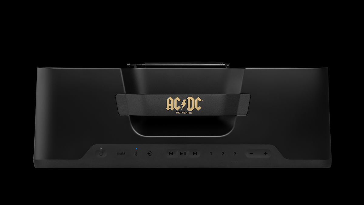 Teufel lanza edición especial del BOOMSTER en honor al 50 aniversario de AC/DC