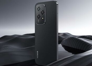 Teléfono Honor 200 Lite de color negro