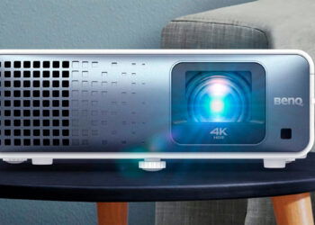 BenQ TK710 y TK710STi, dos nuevos proyectores láser para jugadores casuales