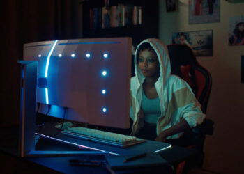 El Philips Evnia 34M2C6500 llega a España con un precio muy competitivo. ¿Empiezan a bajar los monitores OLED?