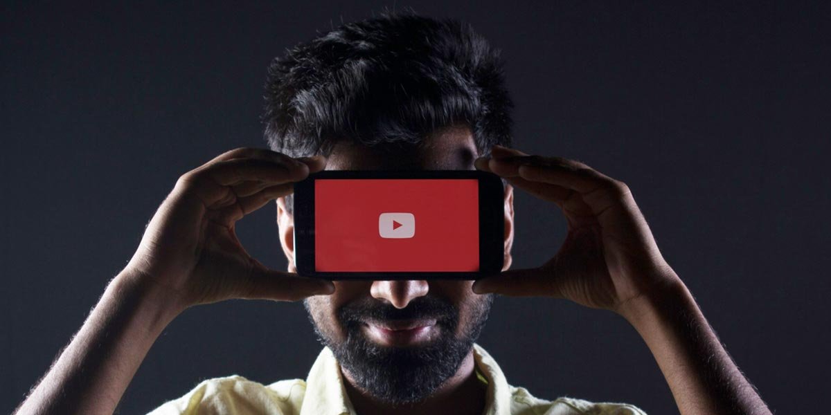 YouTube va a por los deepfakes creados con IA para mejorar la privacidad de los usuarios