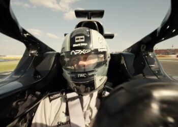 F1, brad pitt, sony hx3110