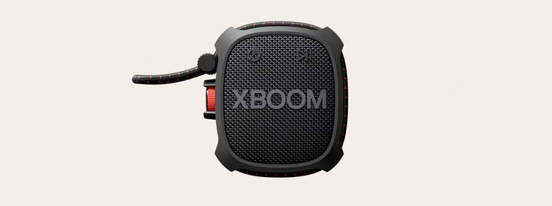 Altavoz LG XBOOM Go XG2T de color negro