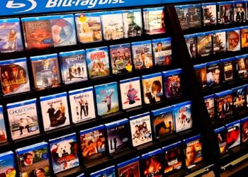 ¡Vuelve el Blu-ray 4K contra el streaming, según uno de los mayores minoristas de entretenimiento de Gran Bretaña!