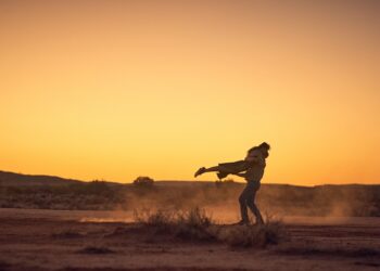 Llega a los cines ‘Carmen’, versión musical del clásico con Paul Mescal y Melissa Barrera