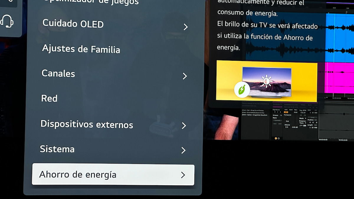 La tele se oscurece sola: por qué pasa y cómo puedo solucionarlo