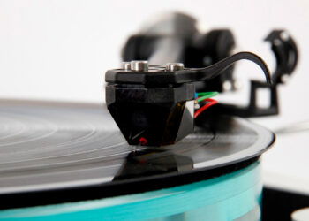 Rega lanza tres nuevas cápsulas MM para sus tocadiscos Planar
