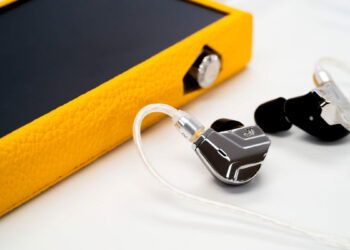 Campfire Audio Astrolith, auriculares IEM de gama alta con diseño atrevido
