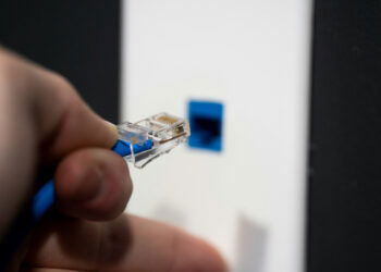 ¿Por qué los televisores de gama alta no tienen puertos Ethernet más rápidos?