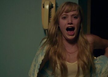 La película de terror de Maika Monroe que no te puedes perder si te ha gustado Longlegs