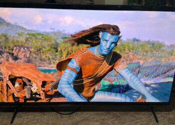 Review Hisense E7NQ Pro