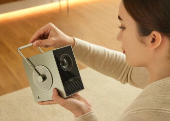 LG CineBeam Q, un proyector que ofrece resolución 4K y hasta 120 pulgadas con un estilo minimalista