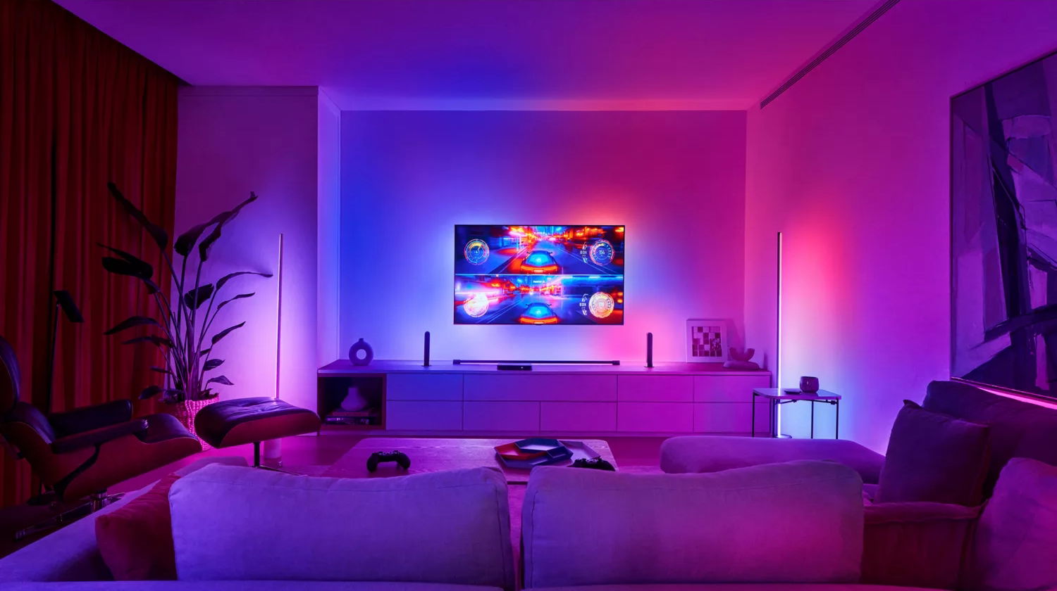 Philips lanza una nueva generación de la Hue Play Sync Box con HDMI 2.1 y nuevos efectos de iluminación