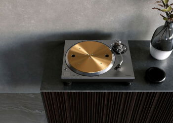 Technics llega a la IFA cargada de novedades: auriculares TWS, un nuevo sistema HiFi y el tocadiscos SL-1300G