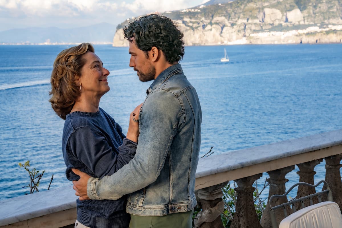 'Engaño', la serie italiana que está triunfando inesperadamente en Netflix