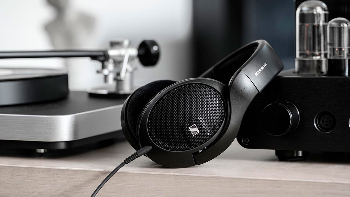 Los magníficos auriculares Sennheiser HD 560S de súper oferta por tiempo limitado