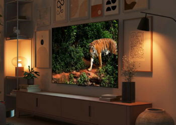 Amazon lanza sus nuevos productos Fire TV: el televisor Omni MiniLED y una barra de sonido con Dolby Atmos