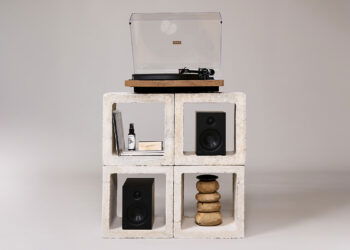 Gadhouse lanza DUKE & ROY, un sistema HiFi completo con tocadiscos y altavoces