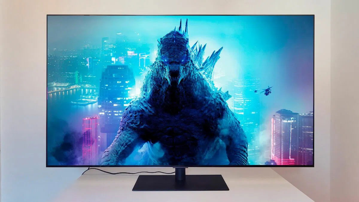 Cómo limpiar correctamente un televisor OLED: mucho cuidado que podrías romperla si no lo haces bien