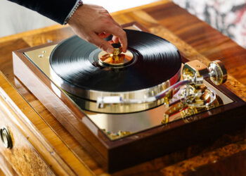 Pro-Ject The Classic Reference, un impresionante tocadiscos con aspecto vintage y características de gama alta