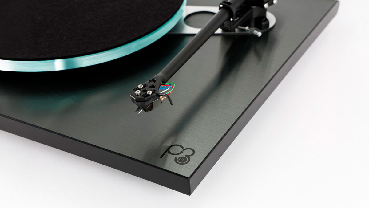 Rega Planar 3 RS Edition: el P3 de Rega ahora con un pedestal más rígido