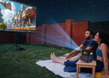 TCL Projector A1, el primer proyector portátil de TCL ya es una realidad