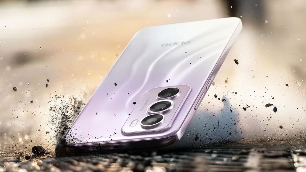 OPPO Reno12 Pro en el suelo