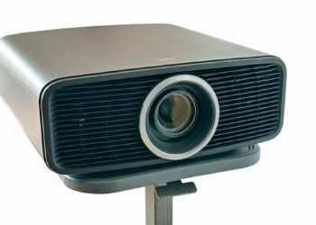 JVC DLA-NZ700, análisis: la nueva generación de proyectores D-ILA es más compacta, pero igual de espectacular