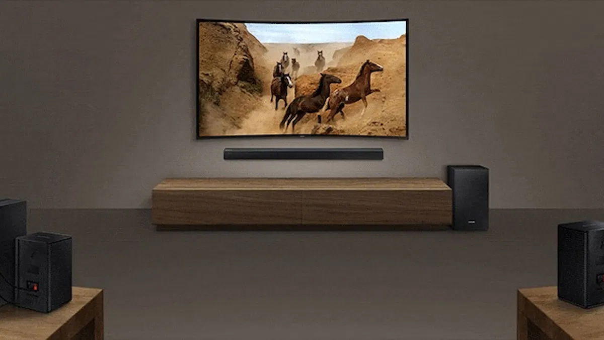 Samsung eleva el listón con sus nuevas barras de sonido HW-Q990F y HW-QS700F en el CES 2025