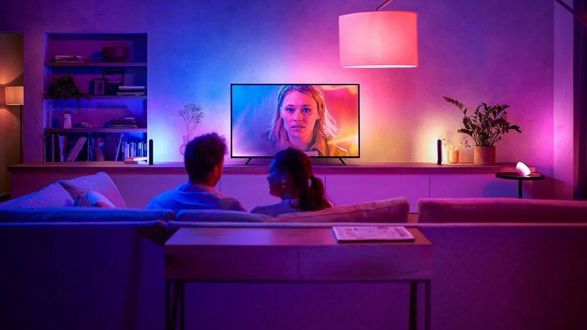 Philips Hue Sync se expande: ¡llega a los televisores LG con webOS 24!