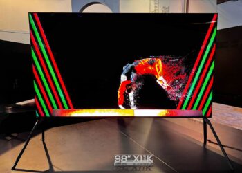 Toma de contacto con la TCL X11K Mini LED, un televisor impresionante: 14000 zonas y 6500 nits