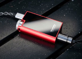 iBasso Nunchaku: el pequeño dispositivo que convierte tu móvil en un amplificador de válvulas de alta gama