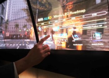 Smartkem desarrolla sus pantallas Micro LED transparentes y flexibles, ¿el futuro de los televisores?