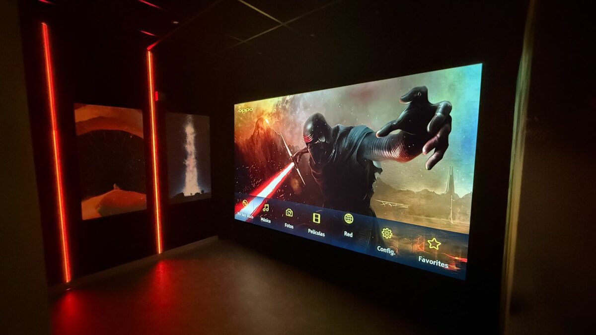 Cómo hacerte una sala de cine dedicada paso a paso, parte final: subwoofers, pantalla y altavoces