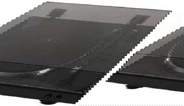 Denon DP-300F con tapa