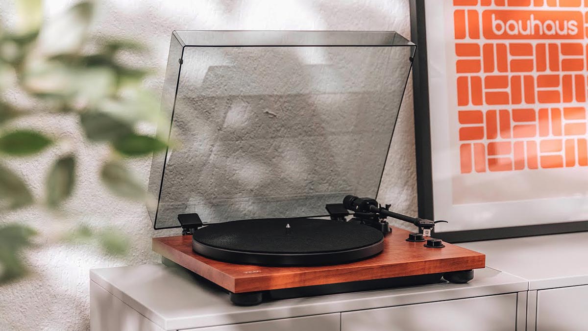 El completo tocadiscos TEAC TN-280BT-A3 tiene un ofertón: hazte con él por menos de 270 euros