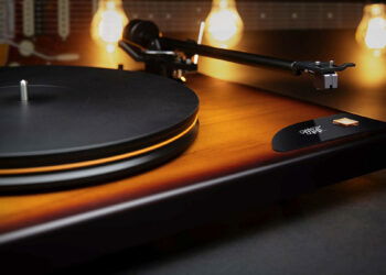 American Vintage, el tocadiscos nacido de la unión de dos iconos de la música estadounidense