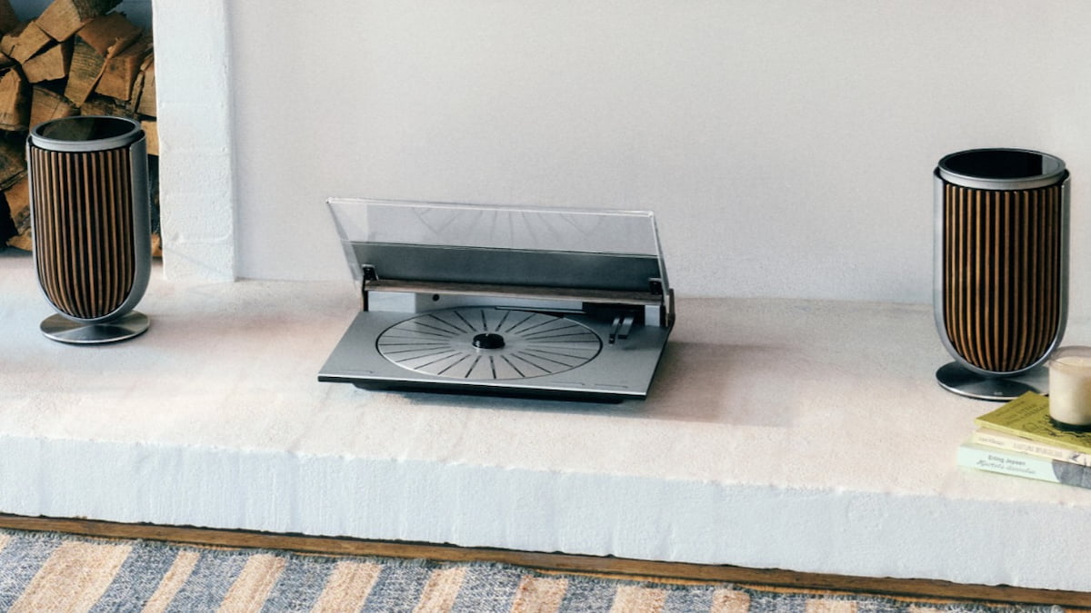 El sistema de música reinventado de Bang & Olufsen une el vinilo clásico con el streaming moderno