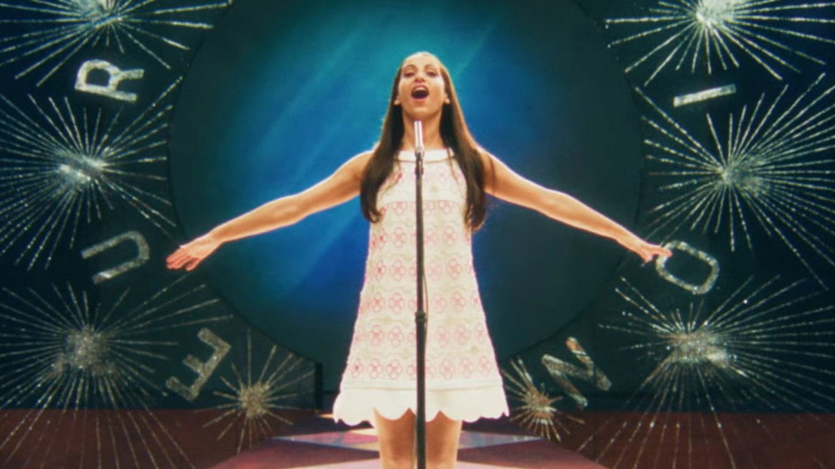 Carolina Yuste protagoniza ‘La canción’, la miniserie que tienes que ver antes del Festival de Eurovisión