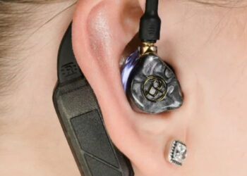 iFi lanza dos gadgets para llevar audio Hi-Res en tus vacaciones (y sin cables)