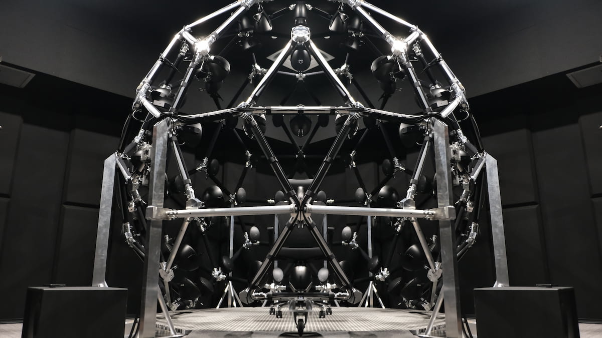Esta cúpula de sonido 3D es capaz de poner en jaque todo lo que creías saber sobre el sonido envolvente