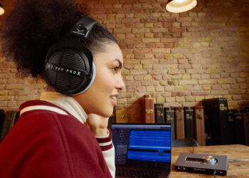Beyerdynamic DT 990 PRO X: auriculares de estudio con cables desmontable y nuevo driver