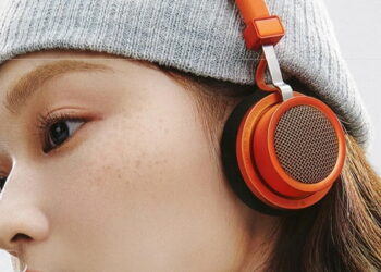 Bluetooth 6.0 llega en forma de auriculares baratos y con un nombre difícil de olvidar