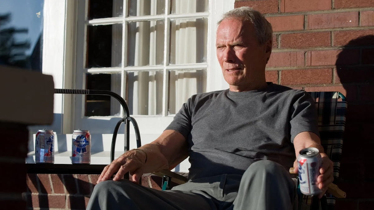 A sus 95 años, Clint Eastwood le pega un palo a los directores actuales: ¡dejad de hacer remakes!
