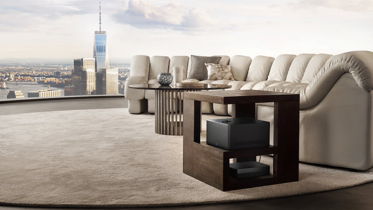 LG revoluciona tu salón: así es el primer televisor OLED transparente e inalámbrico del mundo