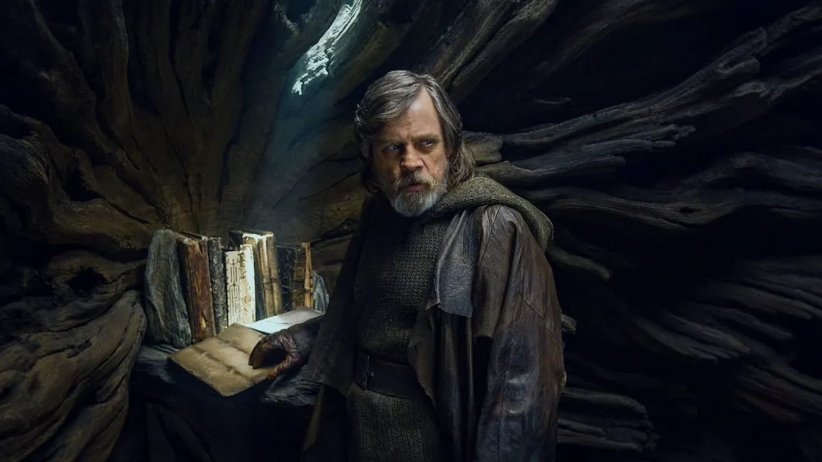 Mark Hamill habla sobre su futuro en Star Wars: «no voy a aparecer como un fantasma de la Fuerza desnudo»