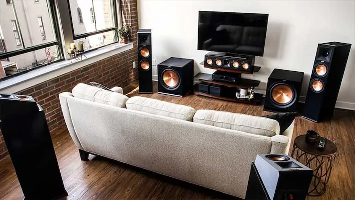 4 maneras de mejorar tu cine en casa sin gastar demasiado
