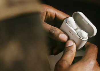 Cambridge Audio Melomania A100: auriculares inalámbricos con alma de Hi-Fi en tamaño mini